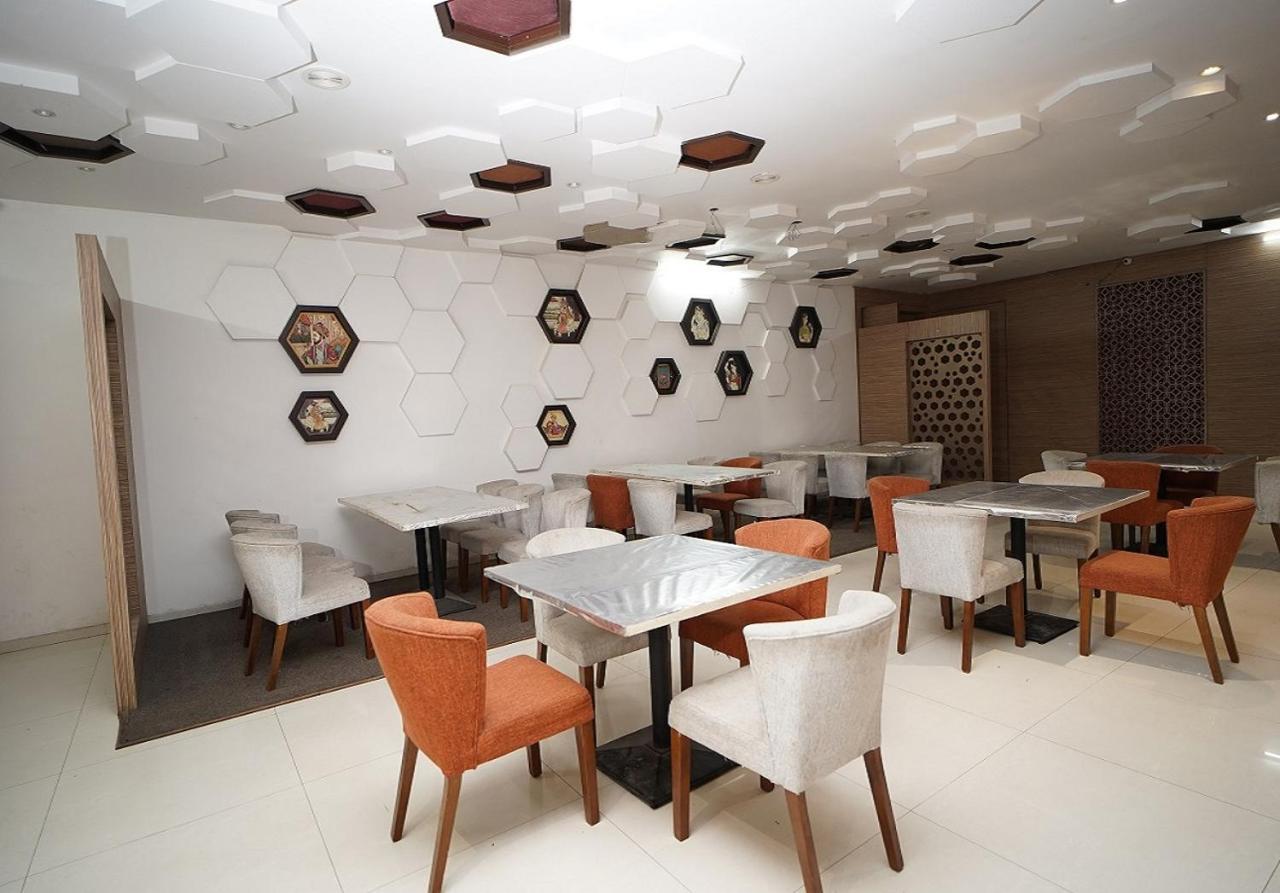 Hotel Amora - Rajnandgaon Raj Nandgaon Luaran gambar