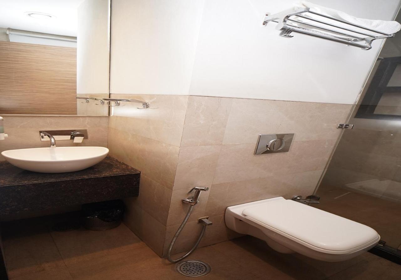 Hotel Amora - Rajnandgaon Raj Nandgaon Luaran gambar